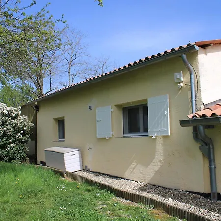 Πανσιόν Au Milieu Des Champs Lectoure