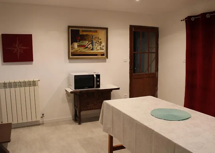 Au Milieu Des Champs