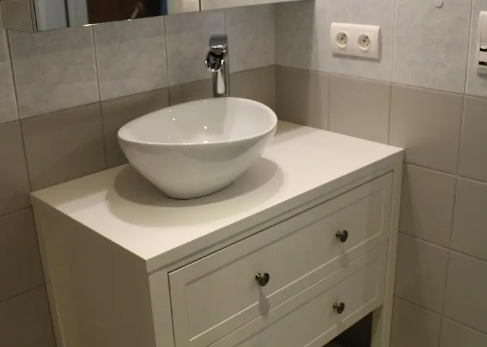 Au Milieu Des Champs *